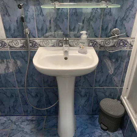 Alloggio in famiglia Lena Goscinne *