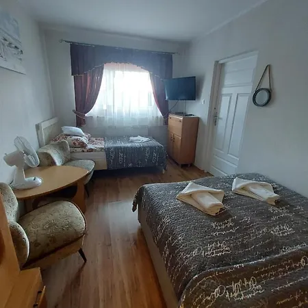 Alloggio in famiglia Lena Goscinne